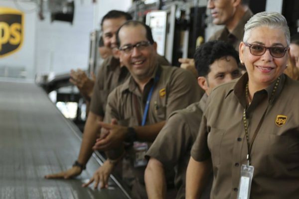 UPS Hiring 100,000 Seasonal Positions October 19th