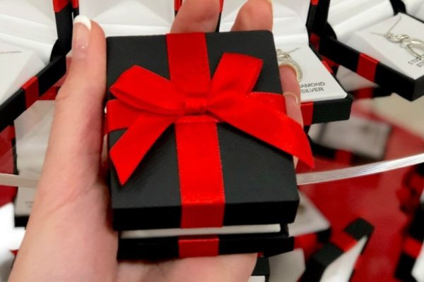 Up to 80% Off JCPenney Mother’s Day Gifts | Jewelry, Accessories, & More