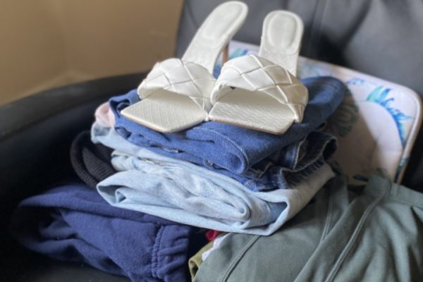 How to Sell Clothes Online & Make Money From Cleaning Out Your Closet