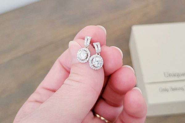 Moissanite Earrings Only $15.99 Shipped on Amazon (Great for Sensitive Ears)