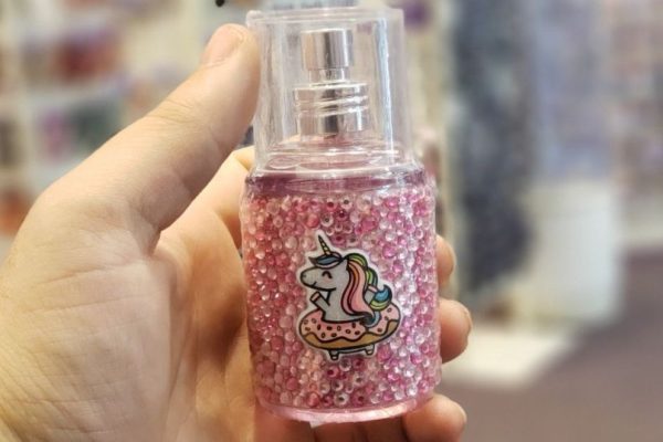 Claire’s Early Black Friday Sale | Stocking Stuffers from $1.99 + Free Shipping on $20 Orders!