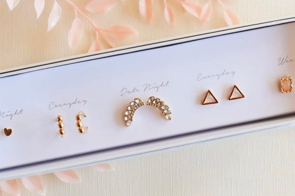 Stud Earrings Sets Only $15.88 Shipped on Jane | Perfect Stocking Stuffer!