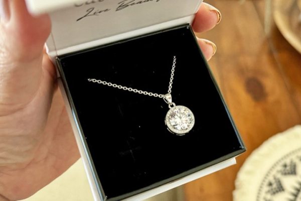Cate & Chloe Pendant Necklace w/ Gift Box Only $15.99 Shipped (Easy Gift Idea!)