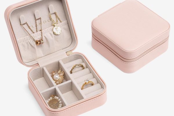 Jewelry Travel Case Only $4.99 Shipped with Amazon Prime!