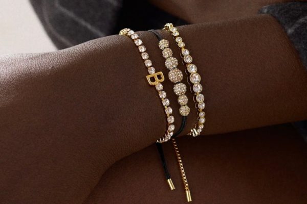 BaubleBar Black Friday Sale on Amazon | $10 Bracelets + More (Stocking Stuffer Ideas)