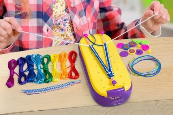 Friendship Bracelet Making Kit Just $7 on Amazon (Regularly $18)