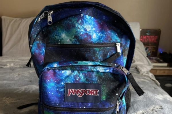 JanSport Backpacks Only $13.73 on Macys.com (Reg. $55)