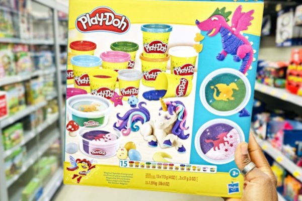 Play-Doh Magical Sparkle 15-Pack Just $12 on Walmart.com (Regularly $21)
